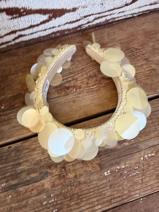 NWT $ 58 Anthropologie Embellished LLANI IRIDESCENT PAILLETTE HEADBAND